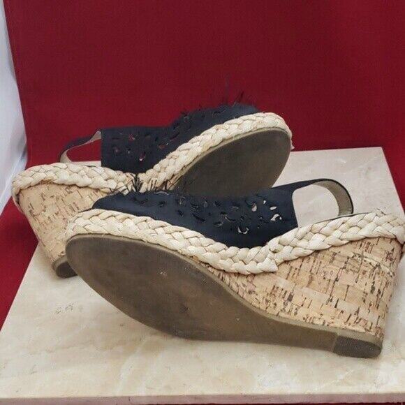 Db Dk Fashions Heels Black Flower Wedges - Size 7.5 - Picture 6 of 8